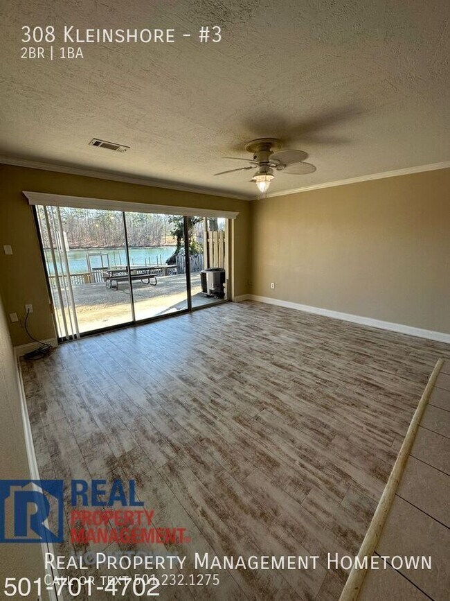 Building Photo - 308 Kleinshore-#3