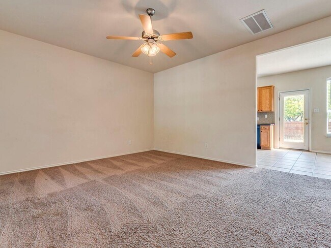 Building Photo - 6 Verde Ranch Loop
