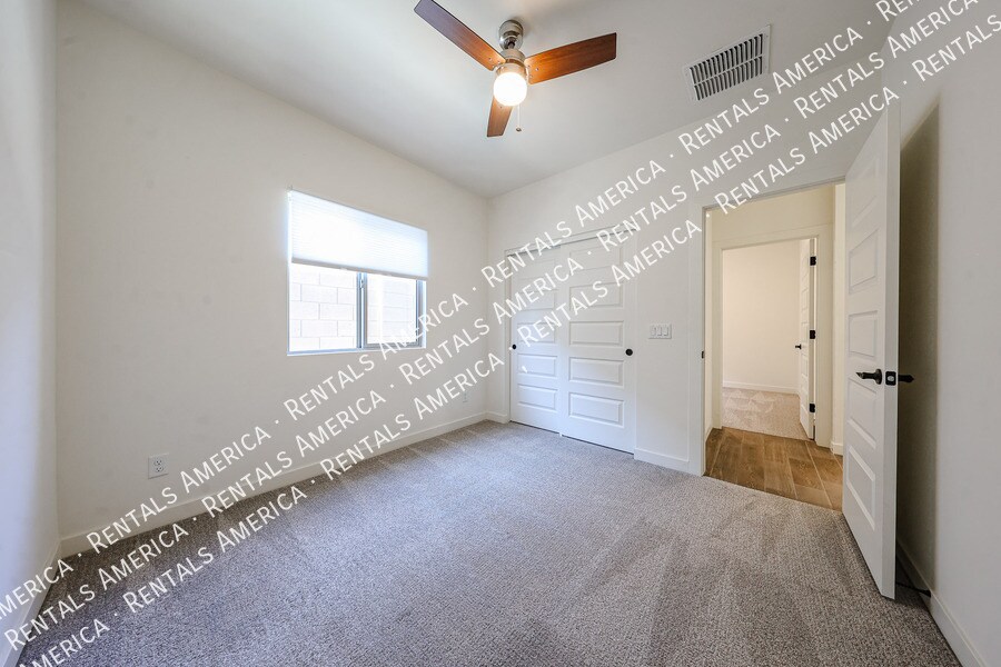 Building Photo - 12557 W Citrus Wy