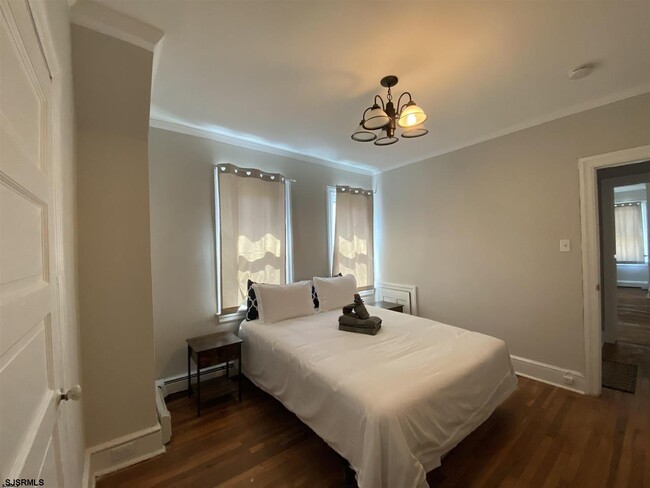 Building Photo - 29 Bartram Ave