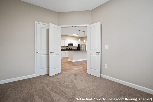 Building Photo - 5857 Spruce Forest Dr