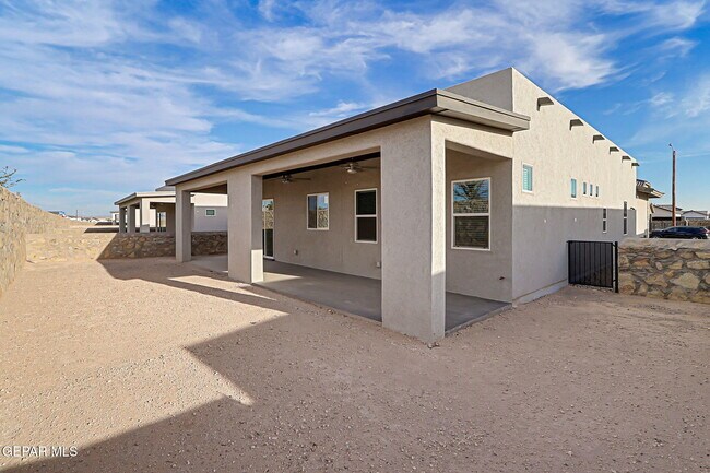 Building Photo - 12929 Powick Dr