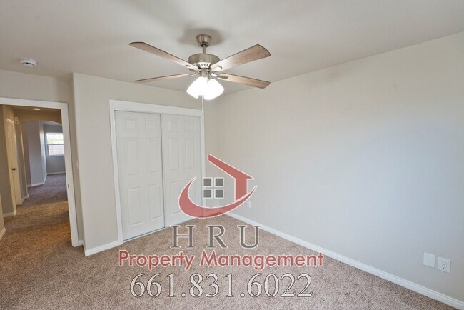 Building Photo - SW-Bakersfield  features 4 bed 2 bath with solar panels