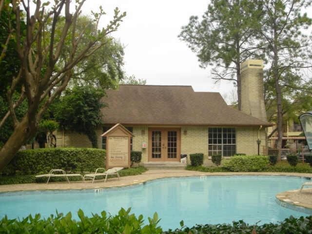 Building Photo - 2120 El Paseo St