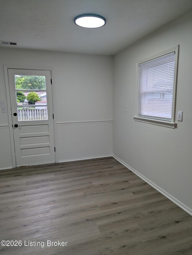 Building Photo - 6109 Toebbe Ln