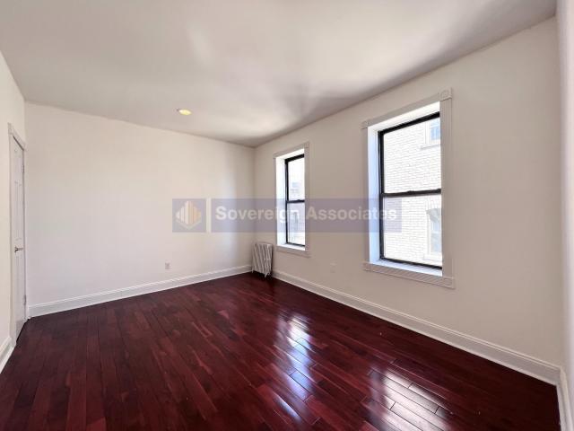 Building Photo - 1 bedroom in New York NY 10033