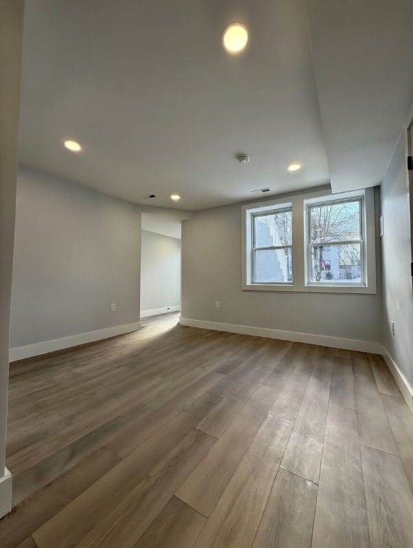 Building Photo - 3217 Central Ave NE