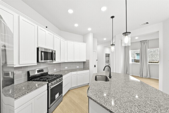 Building Photo - 27127 Butterfly Mint Ln