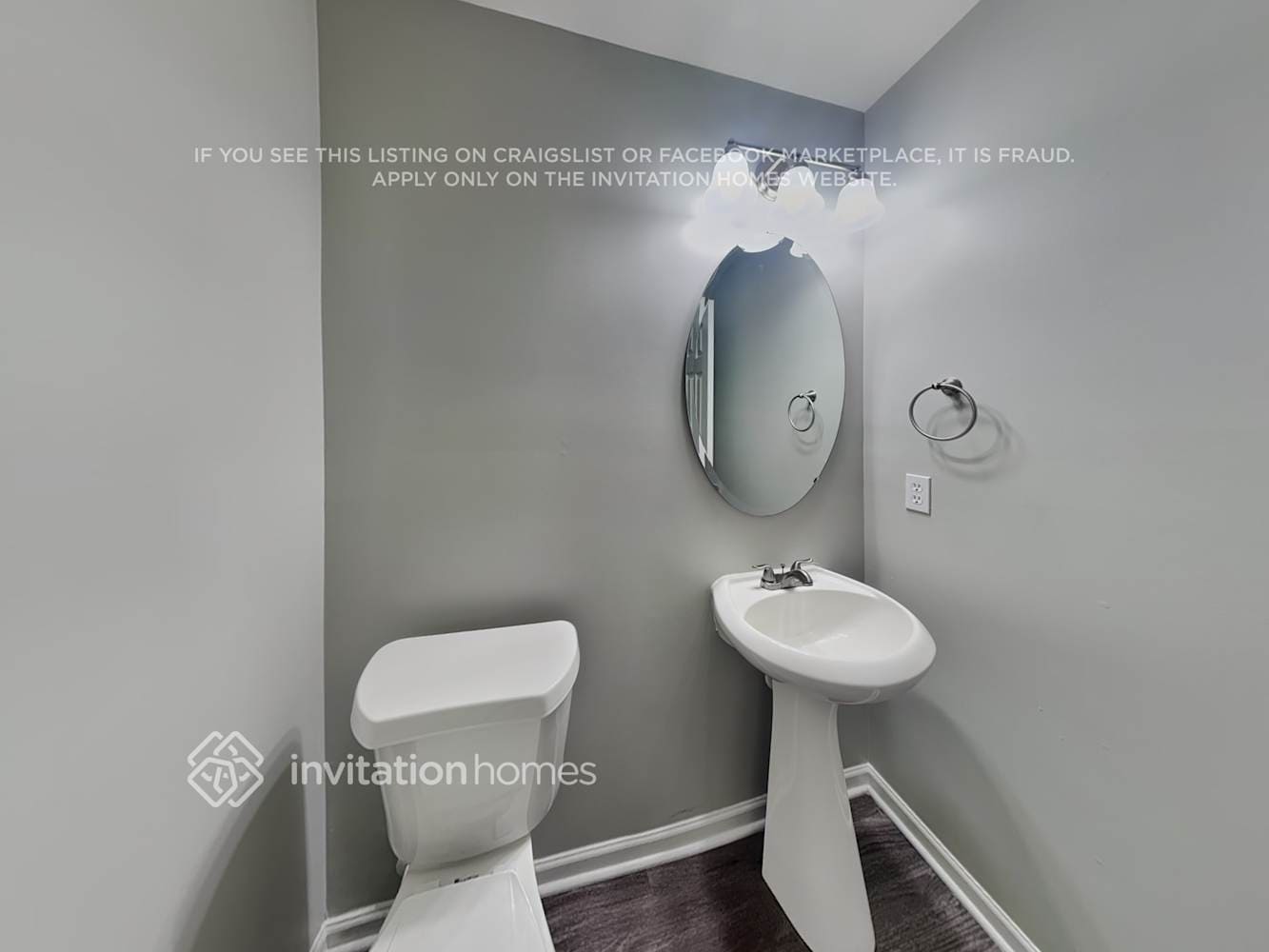 Building Photo - 1215 Pinehaven Ct