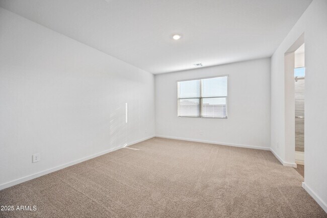 Building Photo - 15825 W Gray Fox Trl