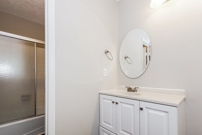 Building Photo - 8400 Tifton Rd