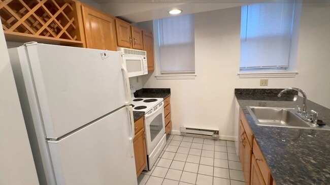 Building Photo - 117 Park Dr