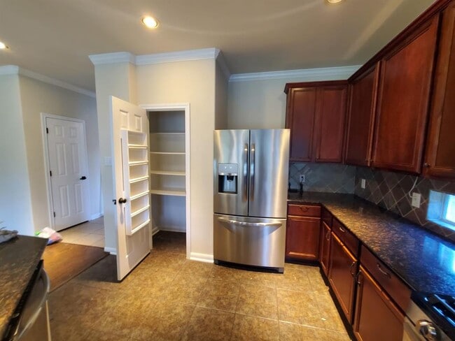 Building Photo - 19 W Spindle Tree Cir