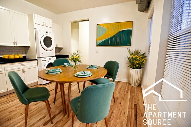 Building Photo - 3805 W Belmont Ave