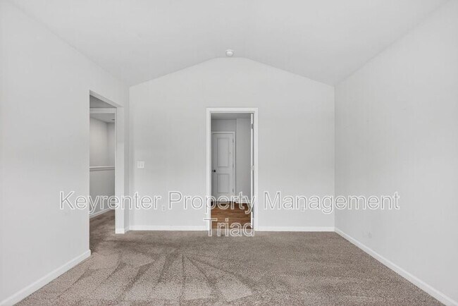 Building Photo - 3705 Nathans Wy