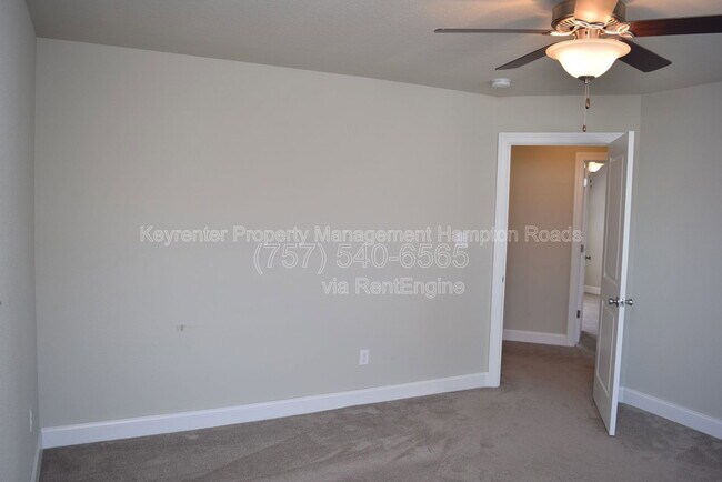 Building Photo - 1 Worden Pl