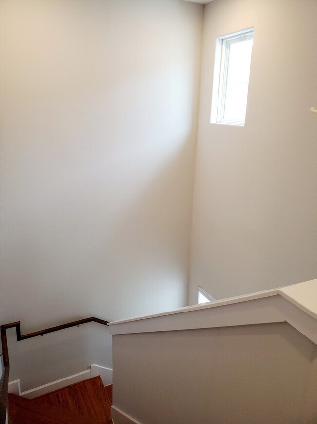 Building Photo - 720 Link Rd