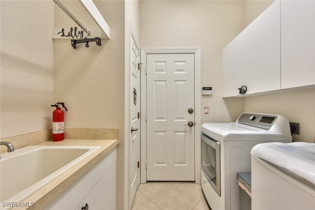 Building Photo - 28533 Risorsa Pl