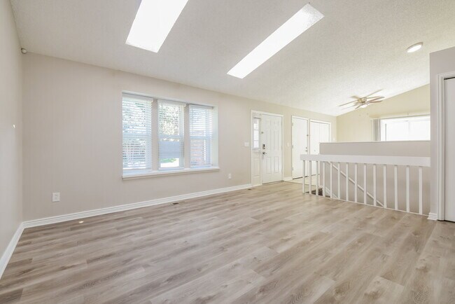 Building Photo - 4557 Gibraltar Way