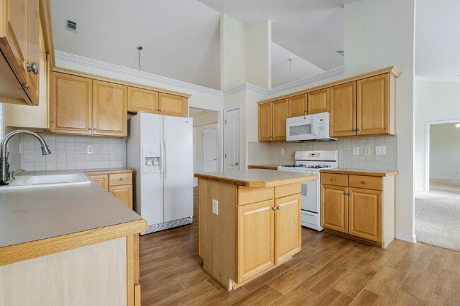 Building Photo - 1072 Pecan Grove Pl