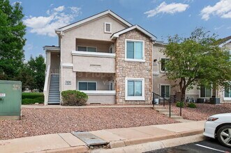 Building Photo - 3890 Strawberry Field Grove