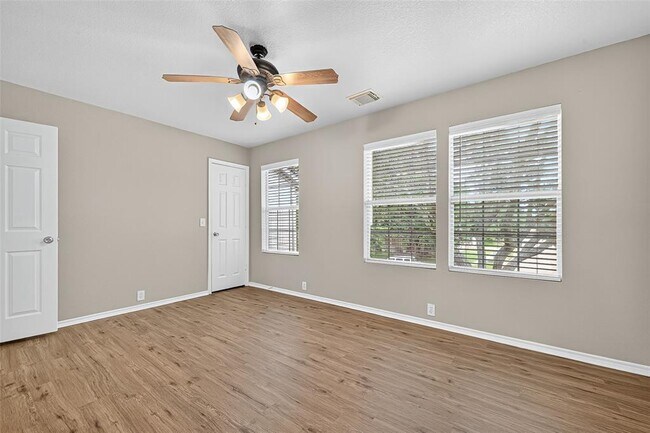 Building Photo - 16854 Pine Castle Dr