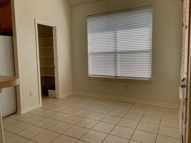 Building Photo - 18207 Linden Forest Ln