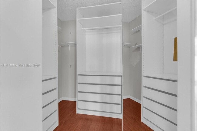 Building Photo - 1592 Salerno Cir