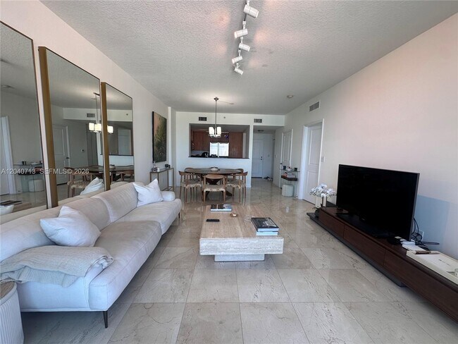 Building Photo - 7900 Harbor Island Dr