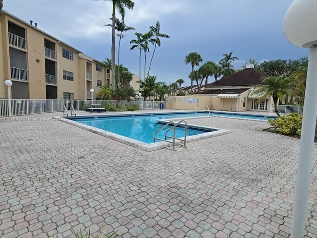 Building Photo - 15340 SW 106th Terrace