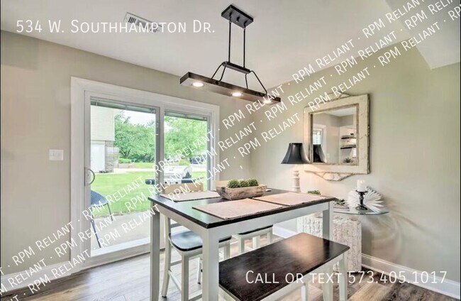 Building Photo - 534 W Southampton Dr