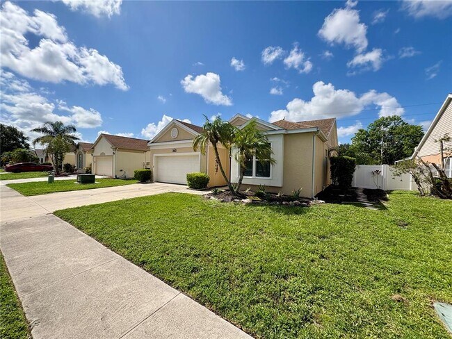 Building Photo - 4652 56th Terrace E
