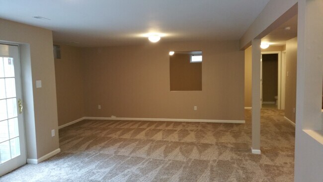 Building Photo - 5475 Wooded Way