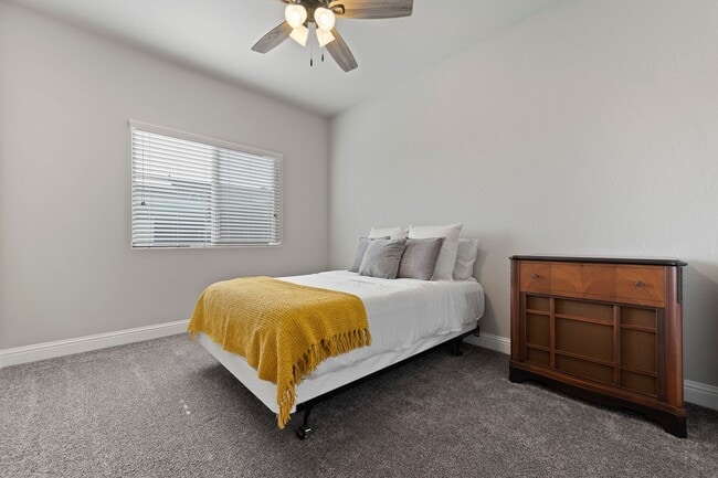 Building Photo - Clovis Eastside Home, 4BR/3.5BA, Built 201...