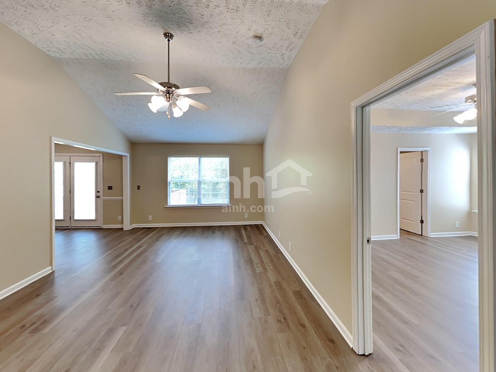 Building Photo - 112 Tulip Grove Point