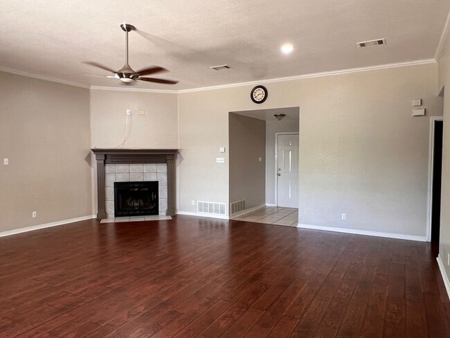 Building Photo - Sun Meadows Harker Heights - 4 bedroom/2 b...