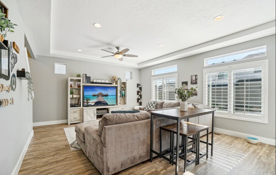 Building Photo - 14317 S Ashvale Dr