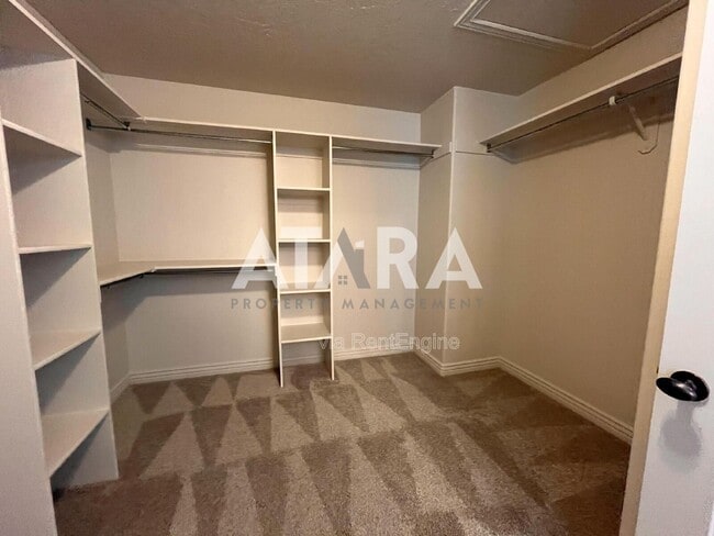 Building Photo - 7845 Ruby Valley Dr