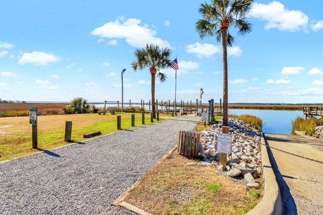 Building Photo - 114 Egrets Way Ln