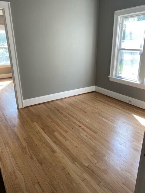 Middle Bedroom. - 2075 Lewis Dr