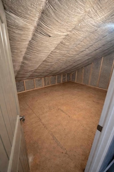 Building Photo - 6843 Village Lake Cir