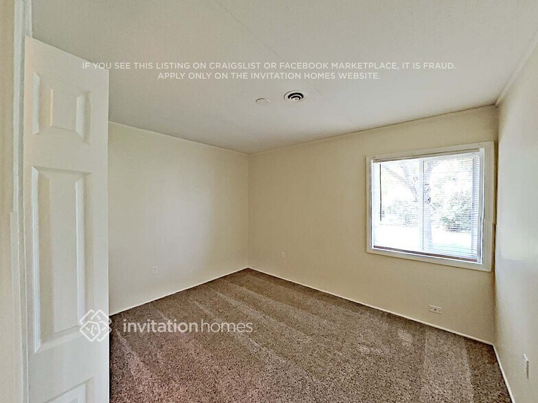 Building Photo - 202 Mayfield Dr