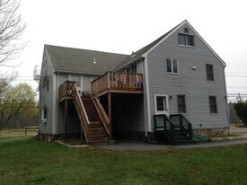 Building Photo - 456 Mattakeesett St