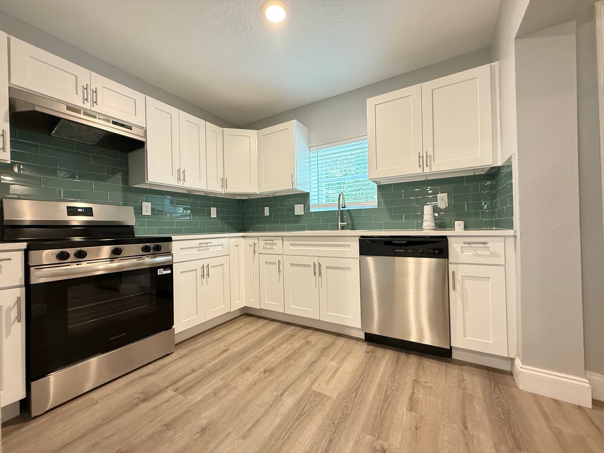 Kitchen with window over sink - 5032 Welborn Rd