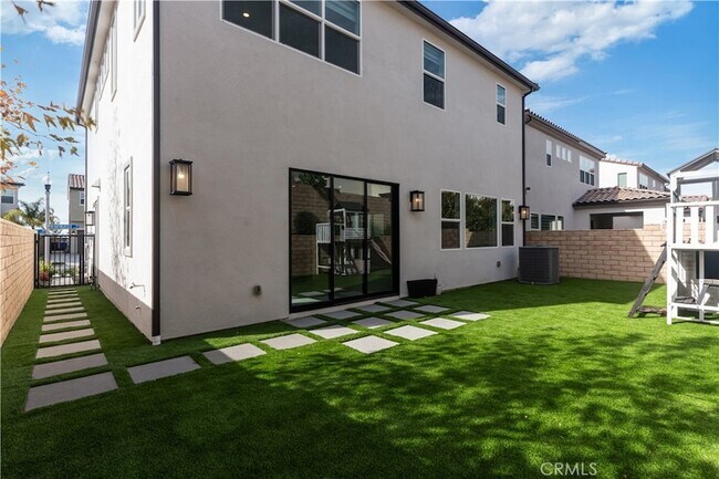 Building Photo - 19292 Merryweather Dr