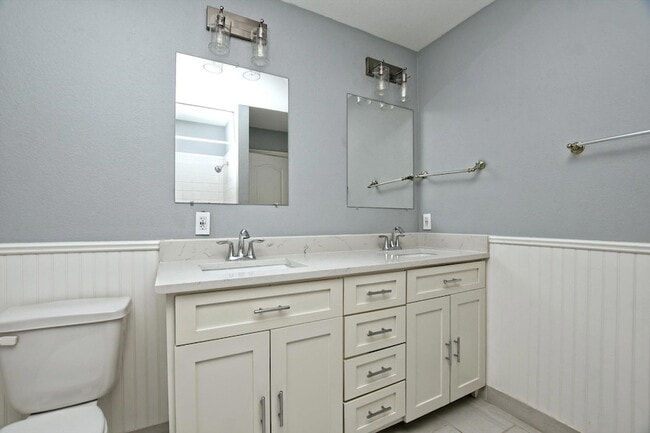 Building Photo - 9934 Barbrook Dr