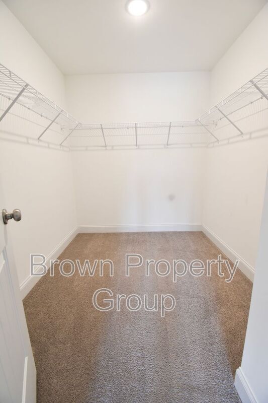 Building Photo - 538 Kivett Ct