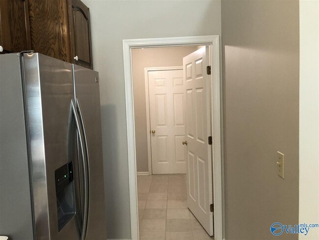 Building Photo - 127 Philadelphia Dr