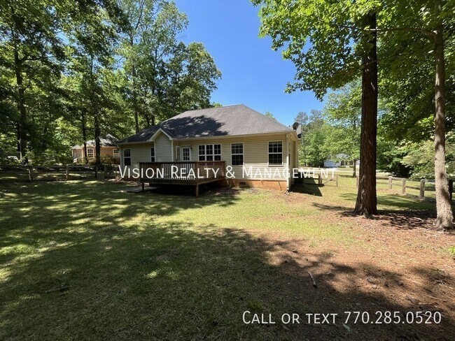 Building Photo - 116 McKenzie Overlook Dr