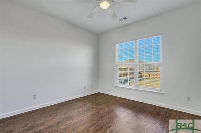 Building Photo - 179 Willow Point Cir